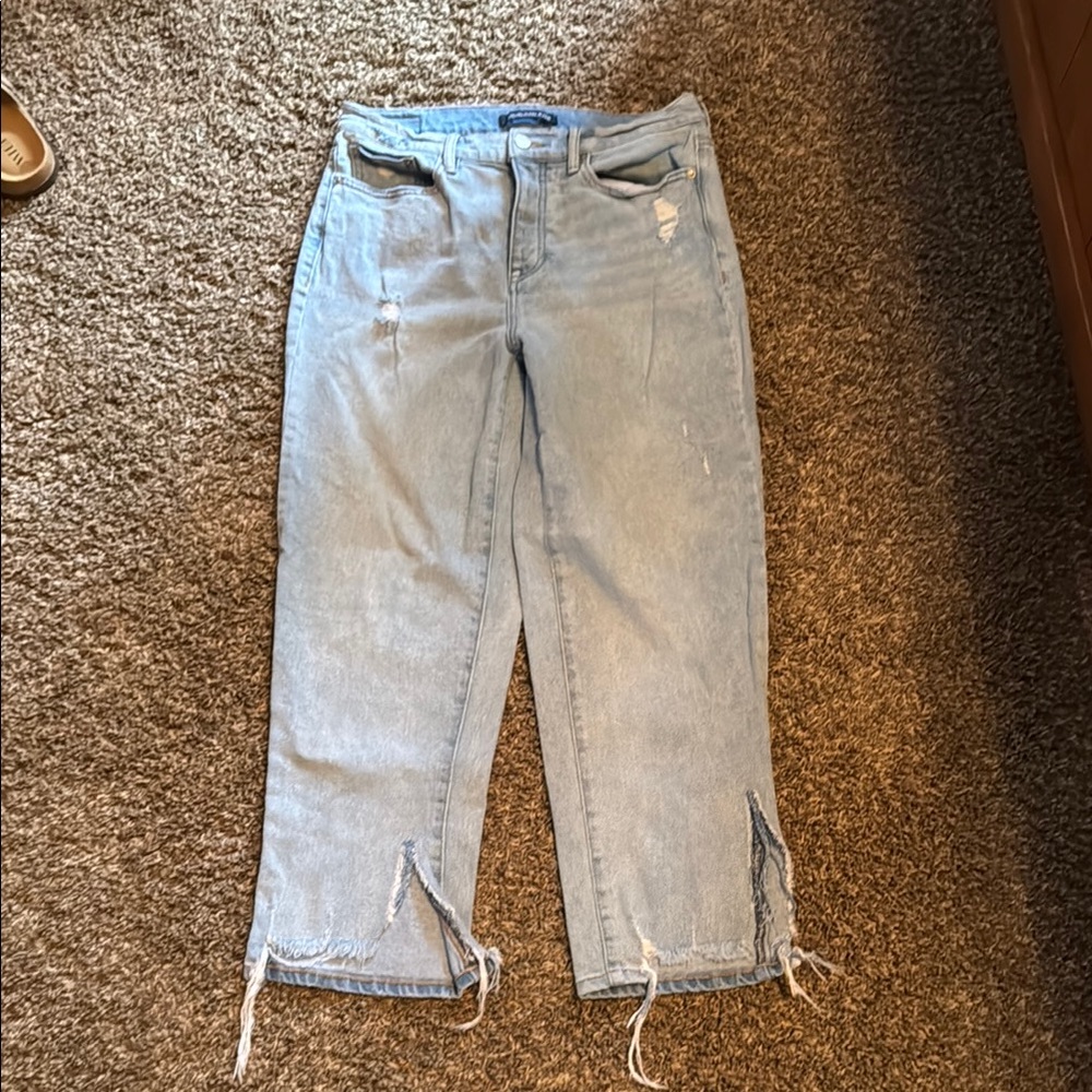 Calvin Klein Light Blue Distressed Women's Capri